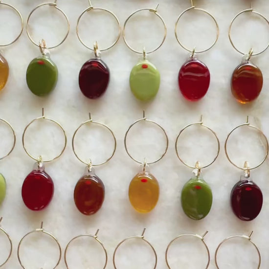 Olive wine charm video